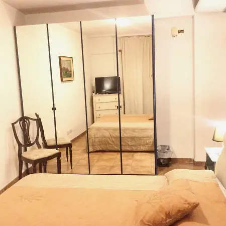 ゲストハウス L'affittacamere Nel Parco 